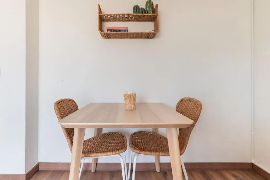 Urban Charm Rooftop Apartment With Vista Malaga