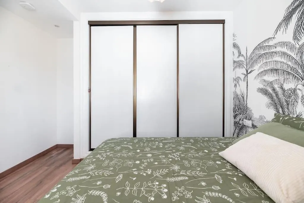 Urban Charm Rooftop Apartment With Vista Malaga