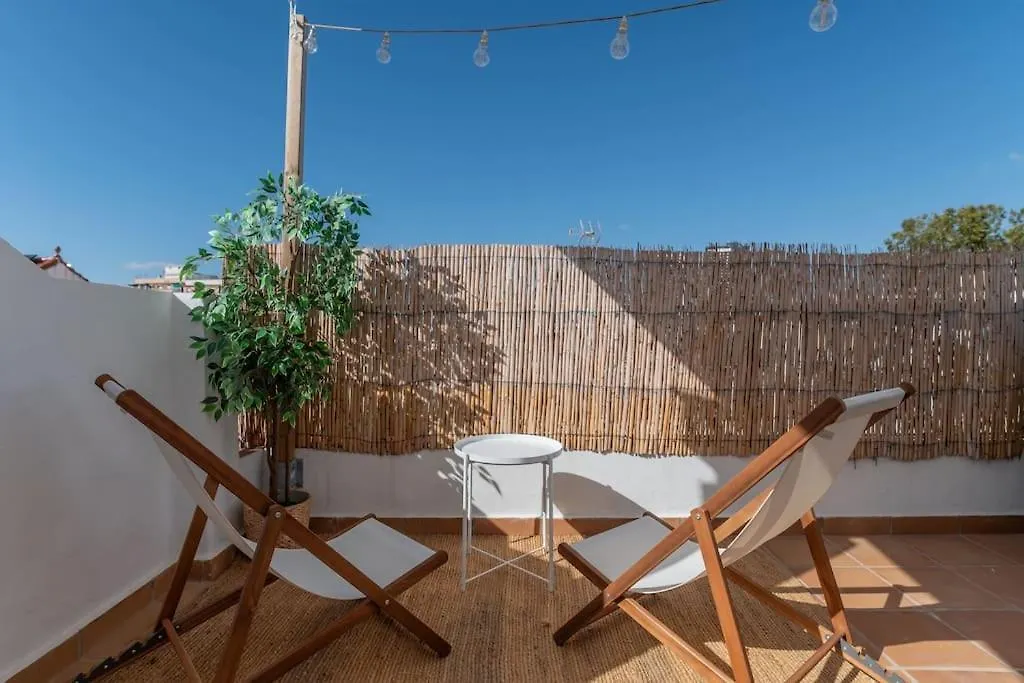 Urban Charm Rooftop Apartment With Vista Malaga