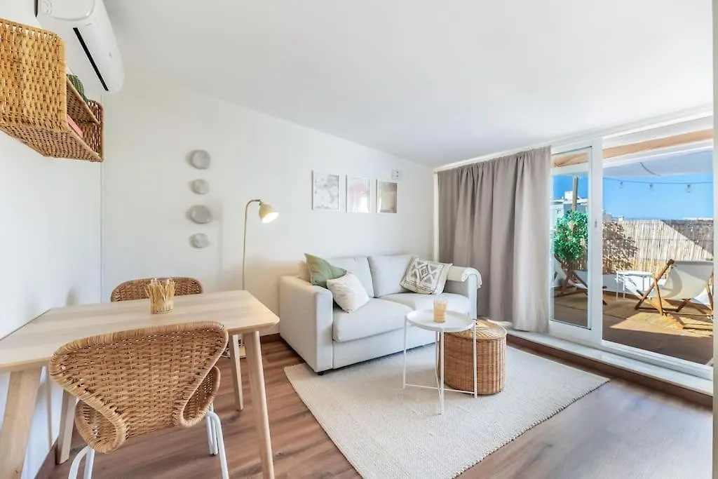 Urban Charm Rooftop Apartment With Vista Malaga
